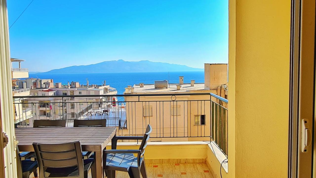Colorful Sea View Apartment Саранда Экстерьер фото