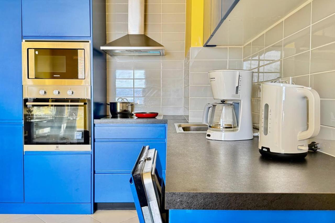 Colorful Sea View Apartment Саранда Экстерьер фото